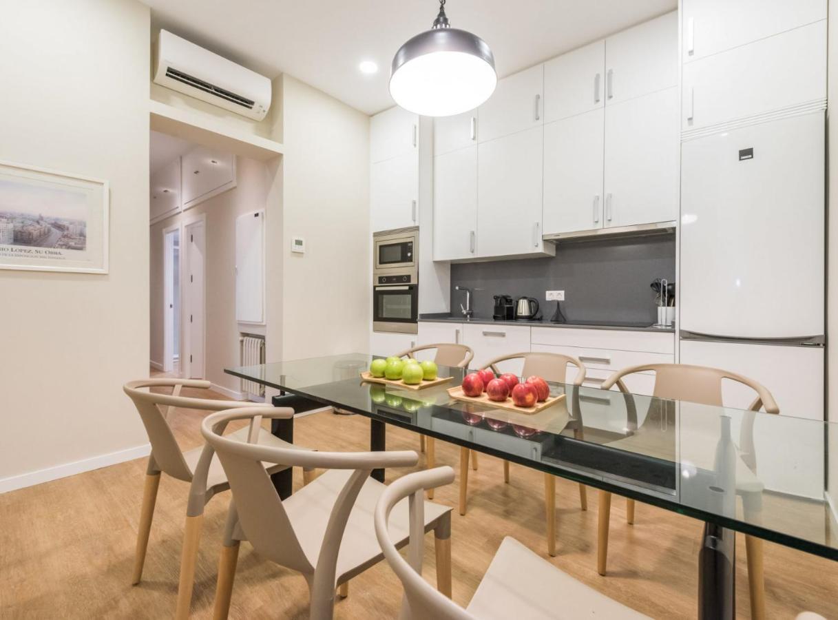 Opera I Apartment Madrid Bagian luar foto