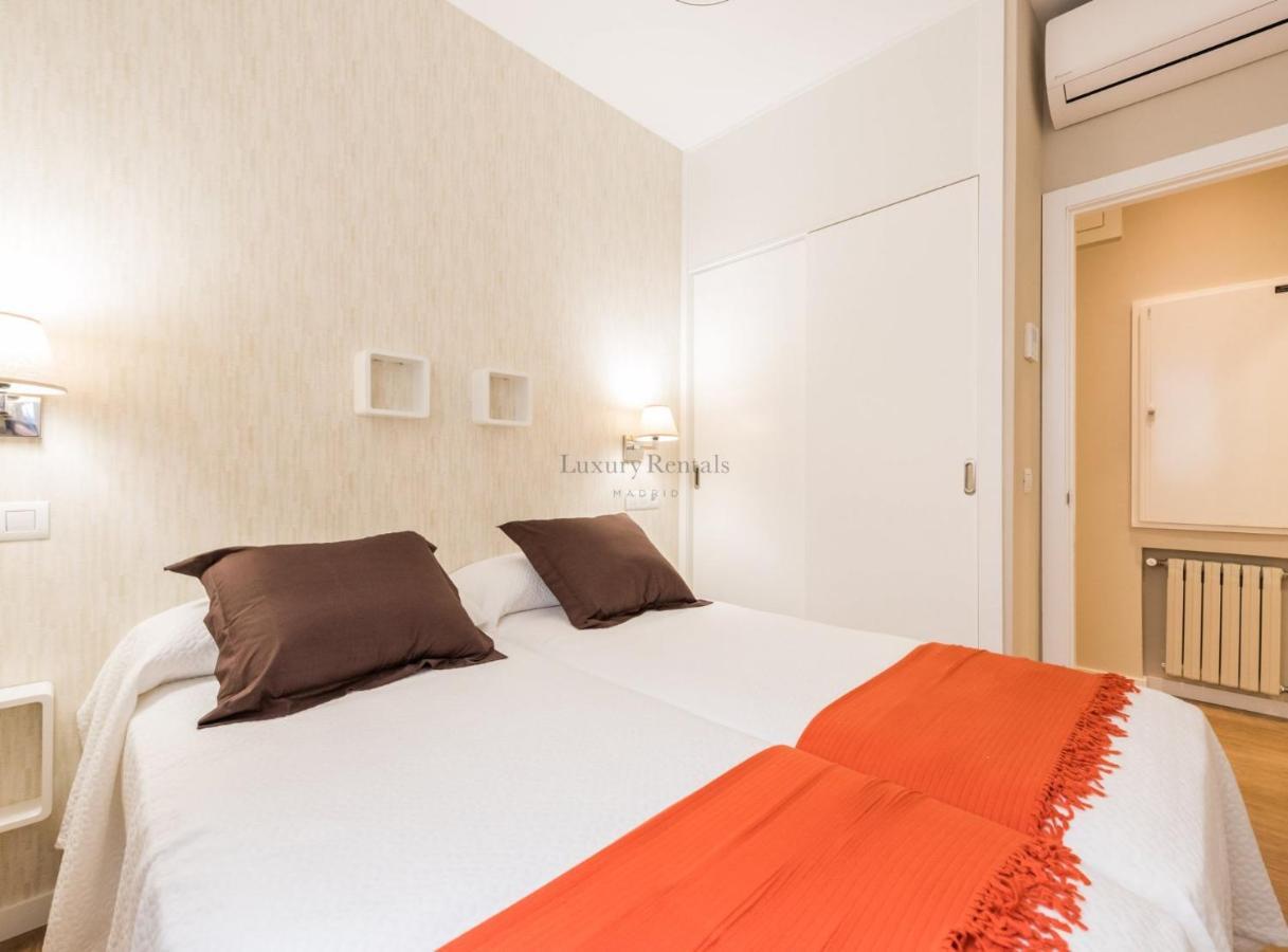 Opera I Apartment Madrid Bagian luar foto