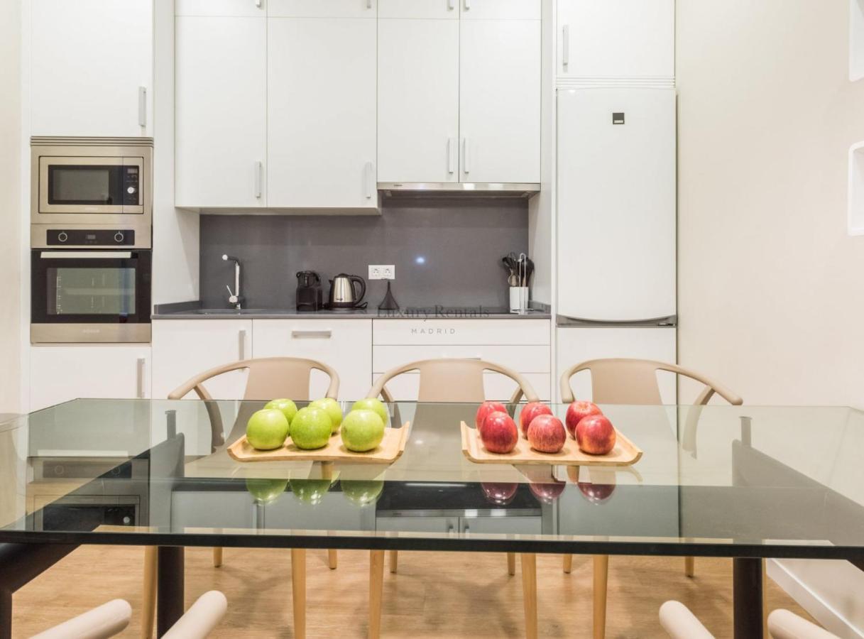 Opera I Apartment Madrid Bagian luar foto