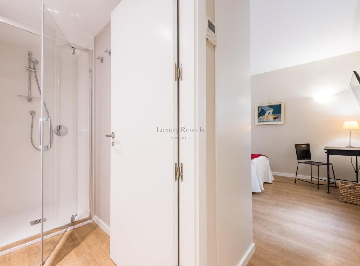 Opera I Apartment Madrid Bagian luar foto